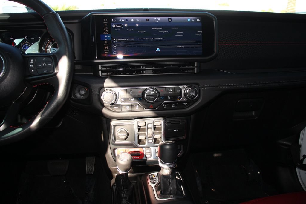 Used 2024 Jeep Wrangler Unlimited Rubicon 392 AWD/4WD image 18