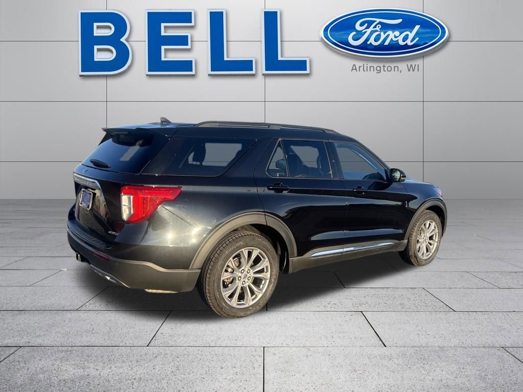 Certified 2023 Ford Explorer XLT w/ Equipment Group 202A image 3