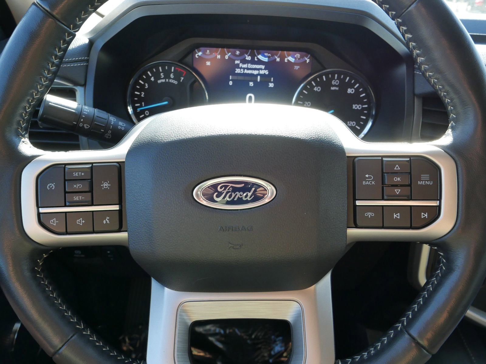 Certified 2024 Ford Expedition XLT image 30