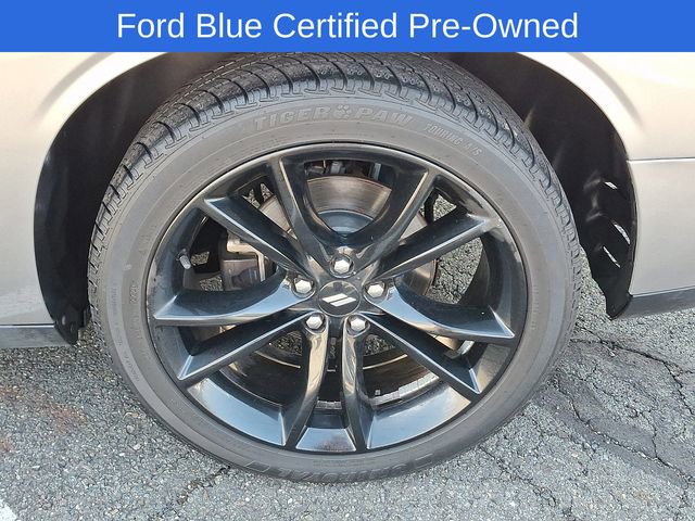 Used 2017 Dodge Challenger SXT w/ Blacktop Package RWD image 10