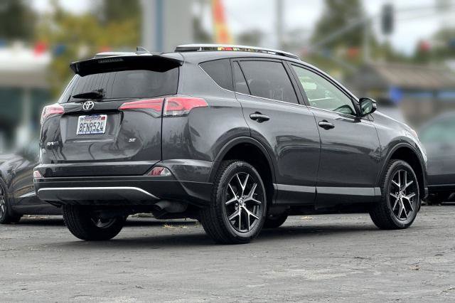 Used 2018 Toyota RAV4 SE w/ Power Extra Value Package FWD image 29