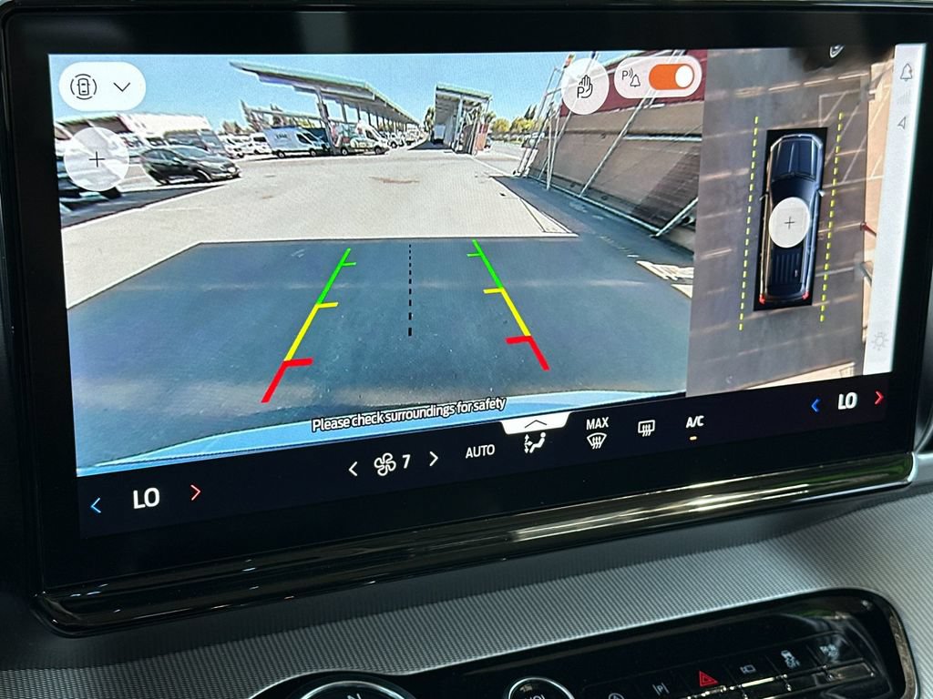 Certified 2025 Ford Expedition Active RWD image 20