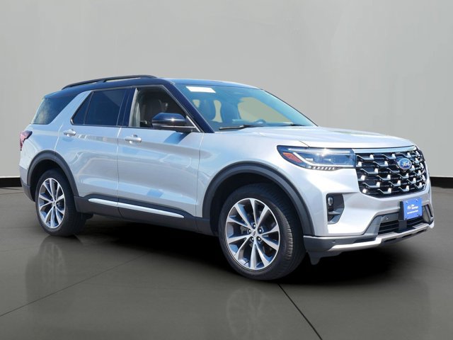 Certified 2025 Ford Explorer Platinum w/ Ultimate Package AWD/4WD image 4
