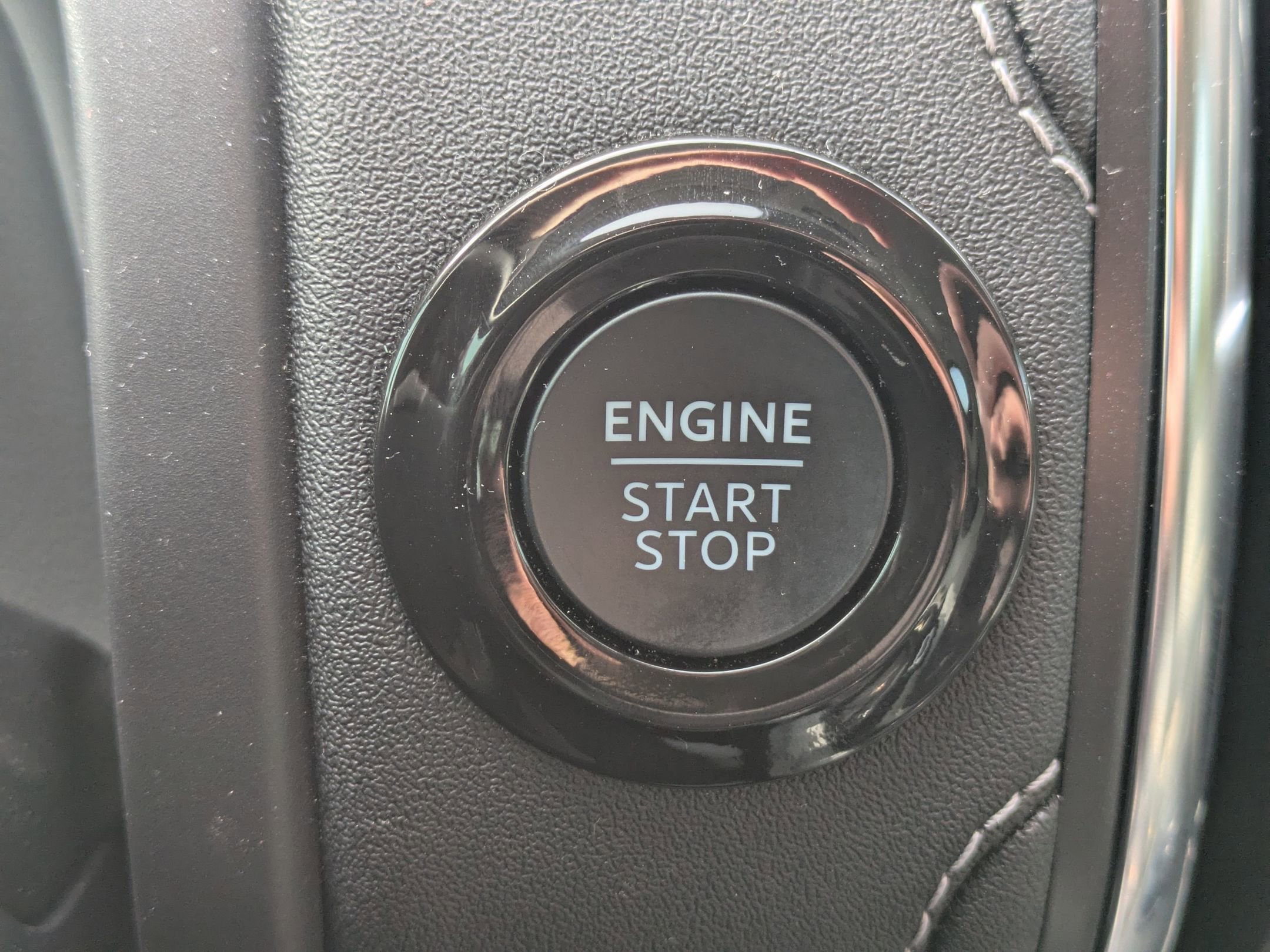 Certified 2025 Ford Expedition Platinum w/ Driver's Package image 25