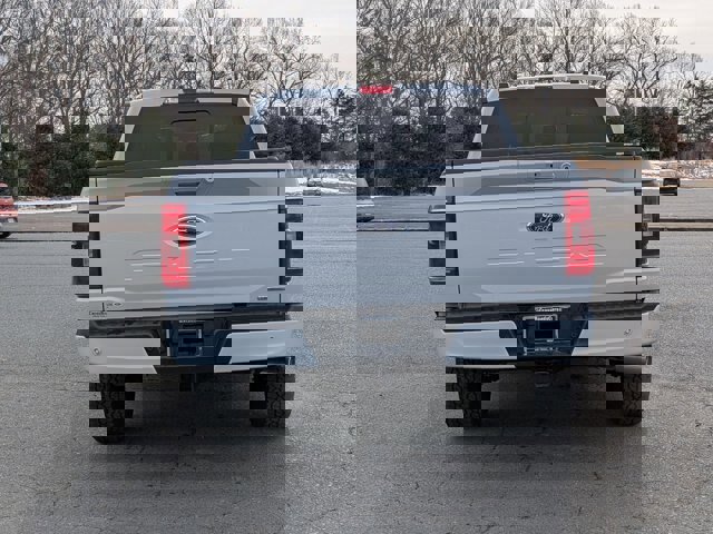 Certified 2022 Ford F150 XLT w/ Equipment Group 302A High image 4