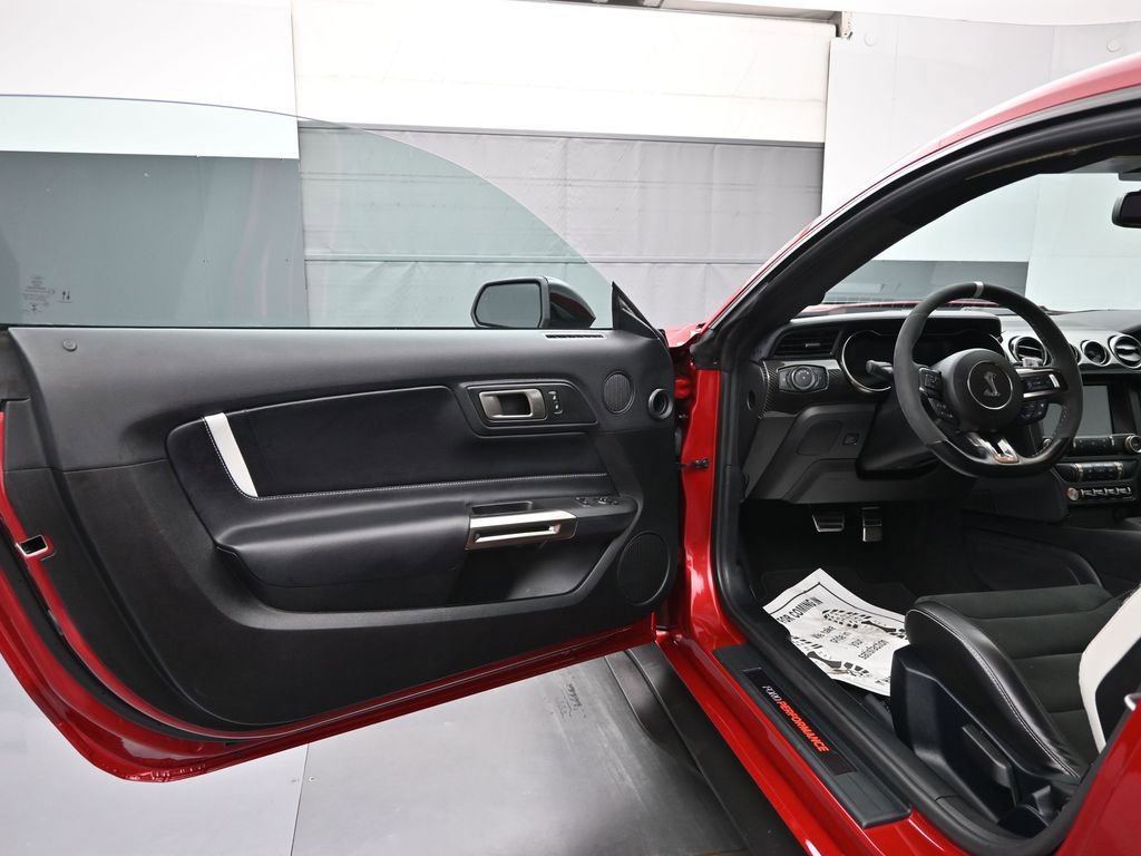 Certified 2021 Ford Mustang Shelby GT500 w/ Carbon Fiber Track Pack image 7