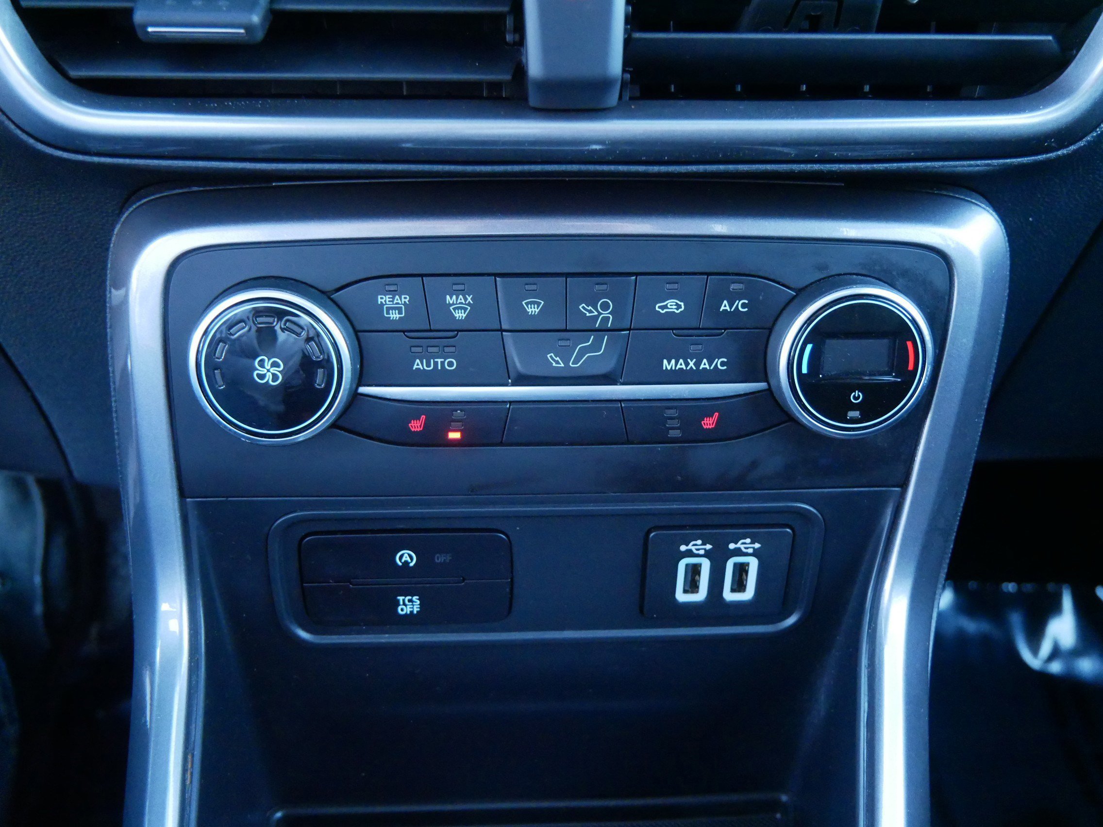 Certified 2021 Ford EcoSport SE w/ SE Convenience Package image 23