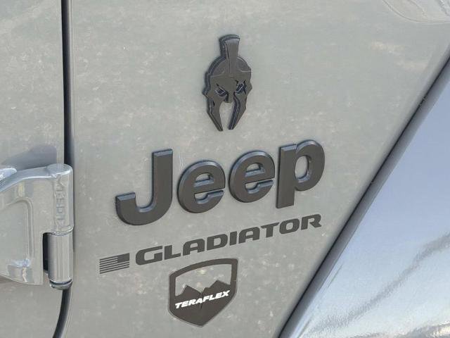 Used 2023 Jeep Gladiator Willys image 28