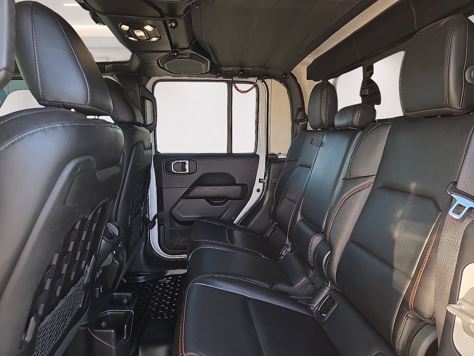 Used 2021 Jeep Gladiator Mojave AWD/4WD image 10