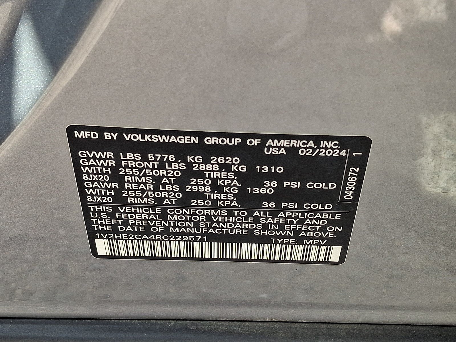 Used 2024 Volkswagen Atlas Cross Sport SE AWD/4WD image 27