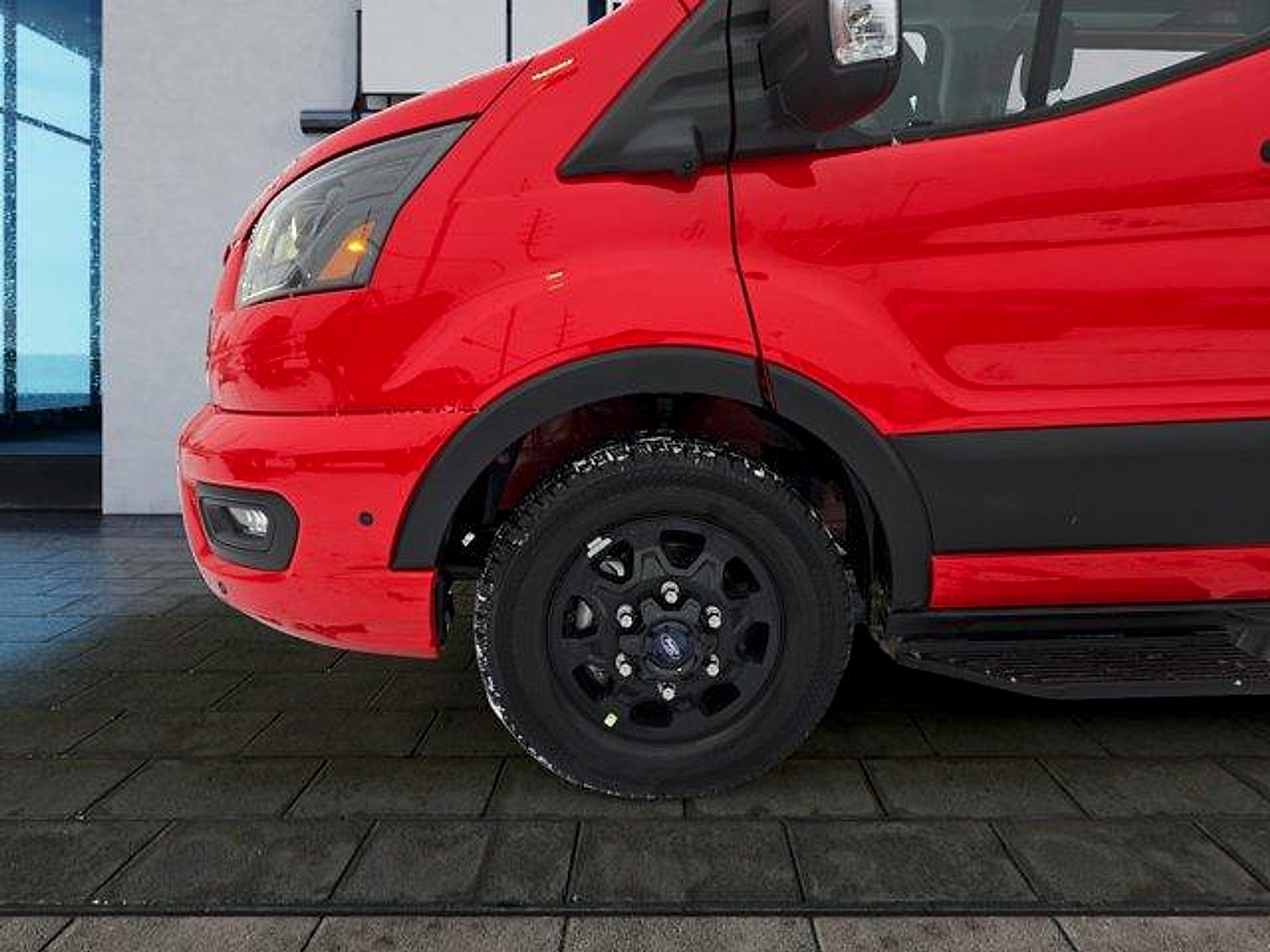 Certified 2026 Ford Transit 350 Low Roof AWD w/ Exterior Upgrade Package image 23