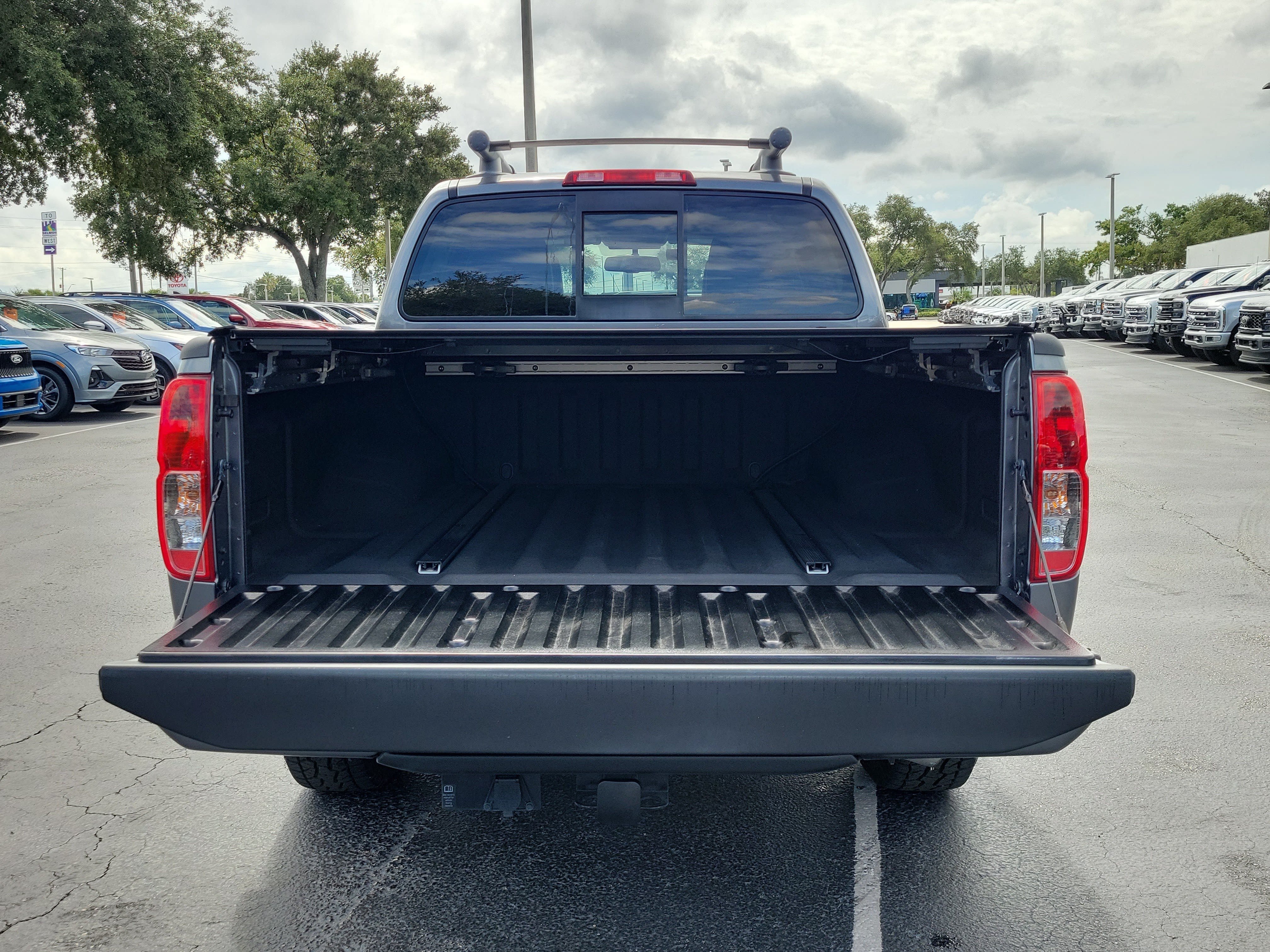 Used 2019 Nissan Frontier PRO-4X w/ Pro-4x Luxury Package AWD/4WD image 11