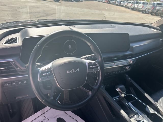 Used 2025 Kia Telluride SX Prestige X-Line image 12