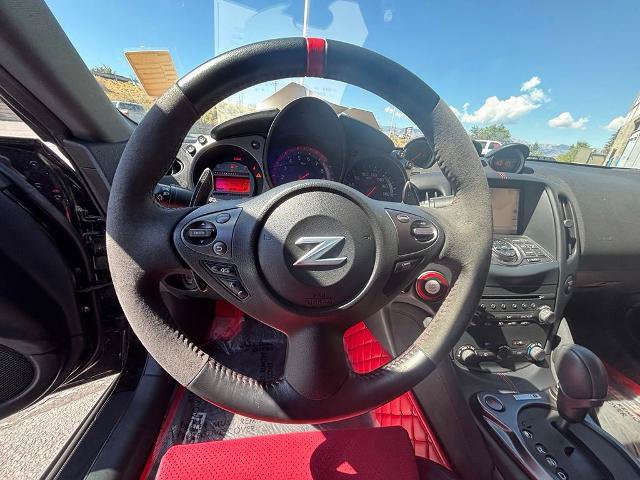 Used 2020 Nissan 370Z NISMO RWD image 16