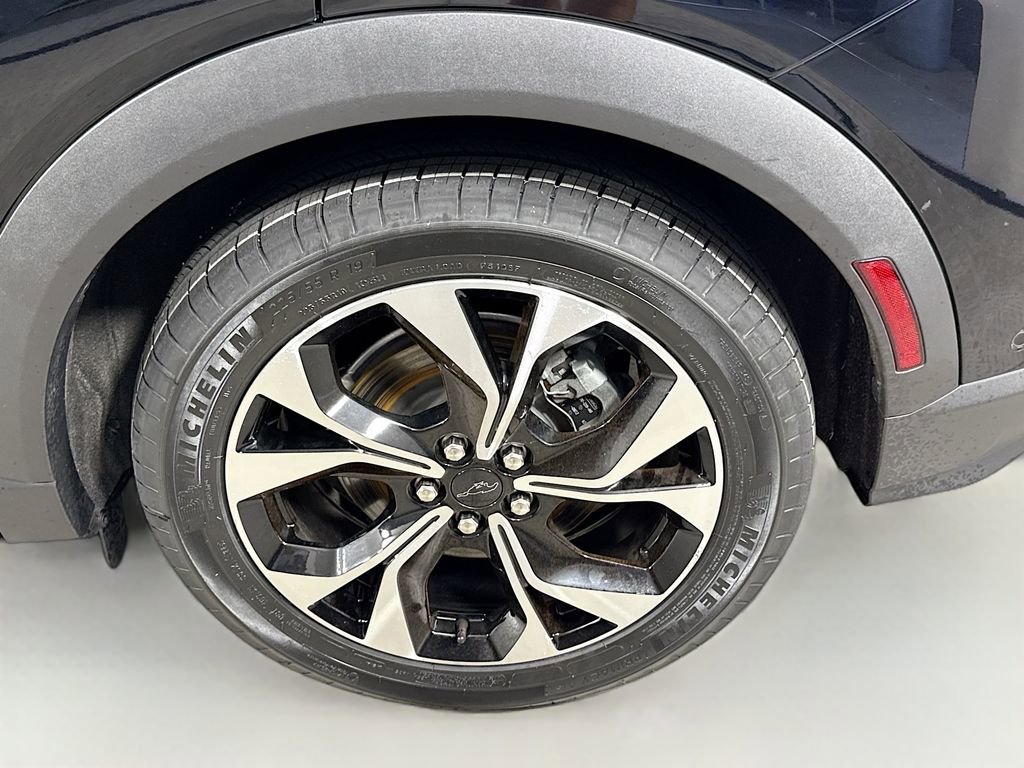 Certified 2024 Ford Mustang Mach-E Select RWD image 30