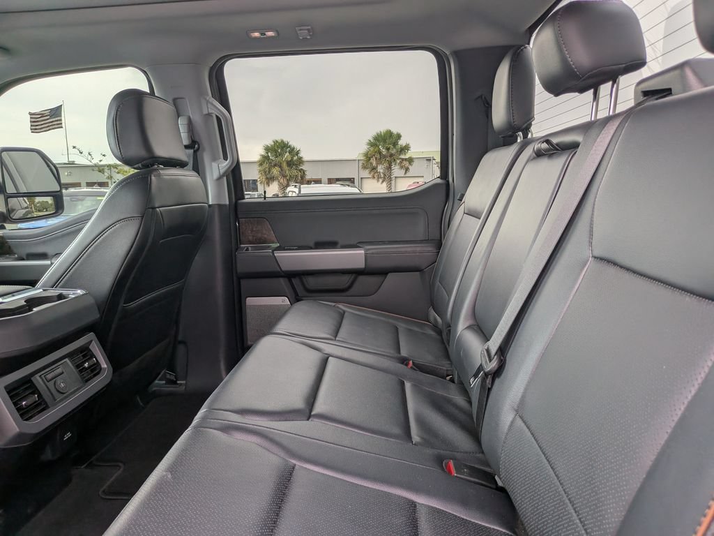 Certified 2025 Ford F350 Lariat AWD/4WD image 21