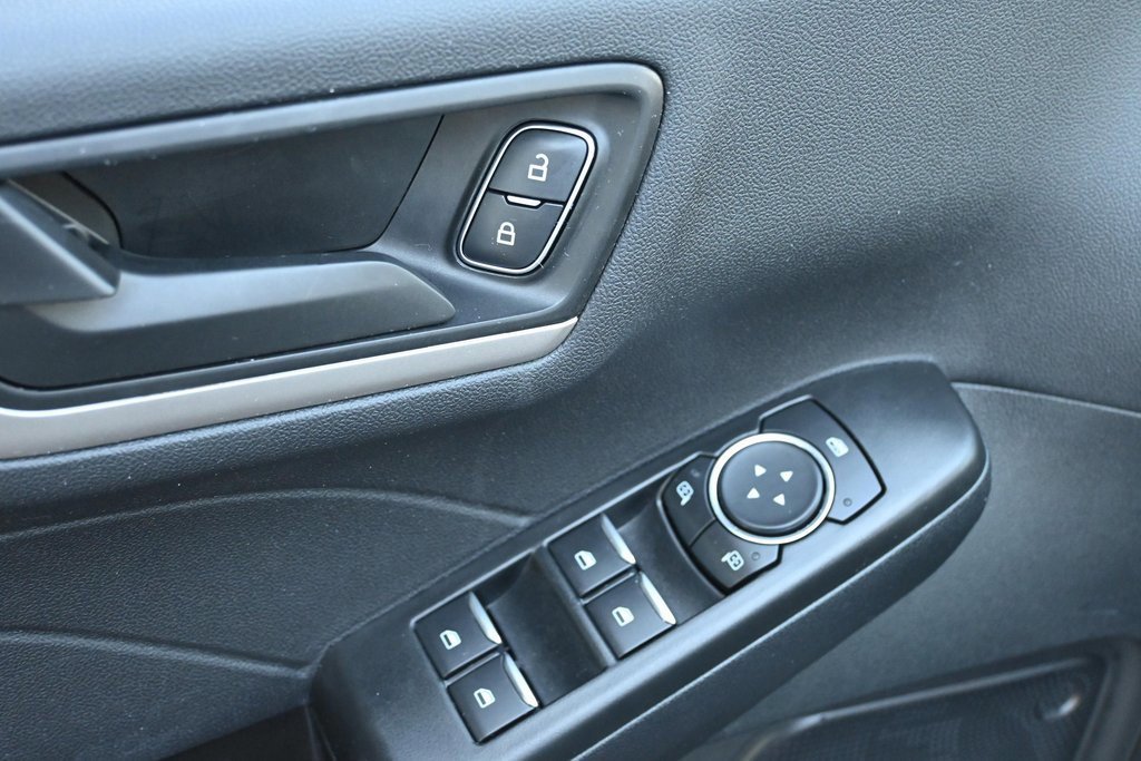 Certified 2022 Ford Escape SE w/ SE Sport Appearance Package image 20