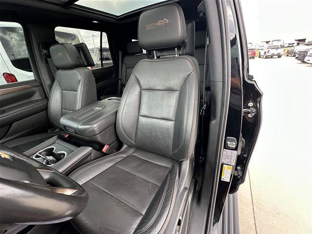 Used 2021 Chevrolet Tahoe High Country AWD/4WD image 18