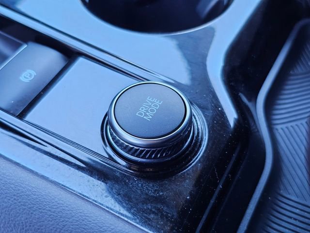 Certified 2025 Ford Explorer Platinum image 29