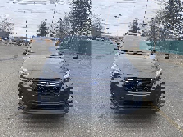 Used 2019 Subaru Crosstrek 2.0i Limited w/ Moonroof Package w/Navigation image 3