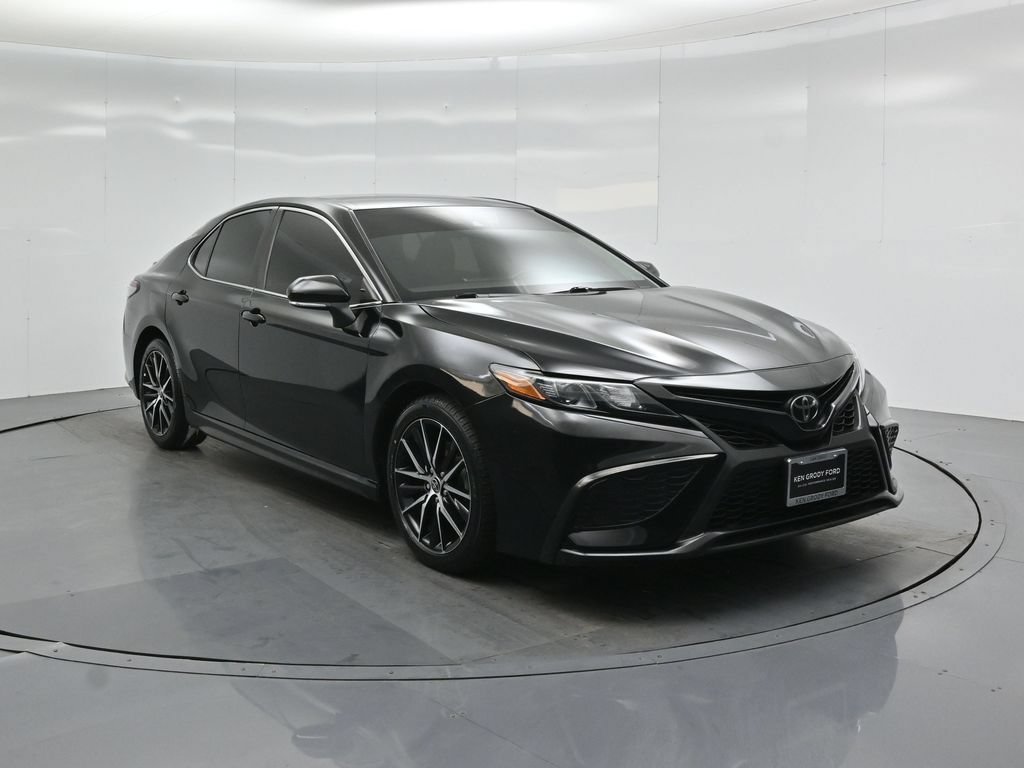 Used 2022 Toyota Camry SE FWD image 55