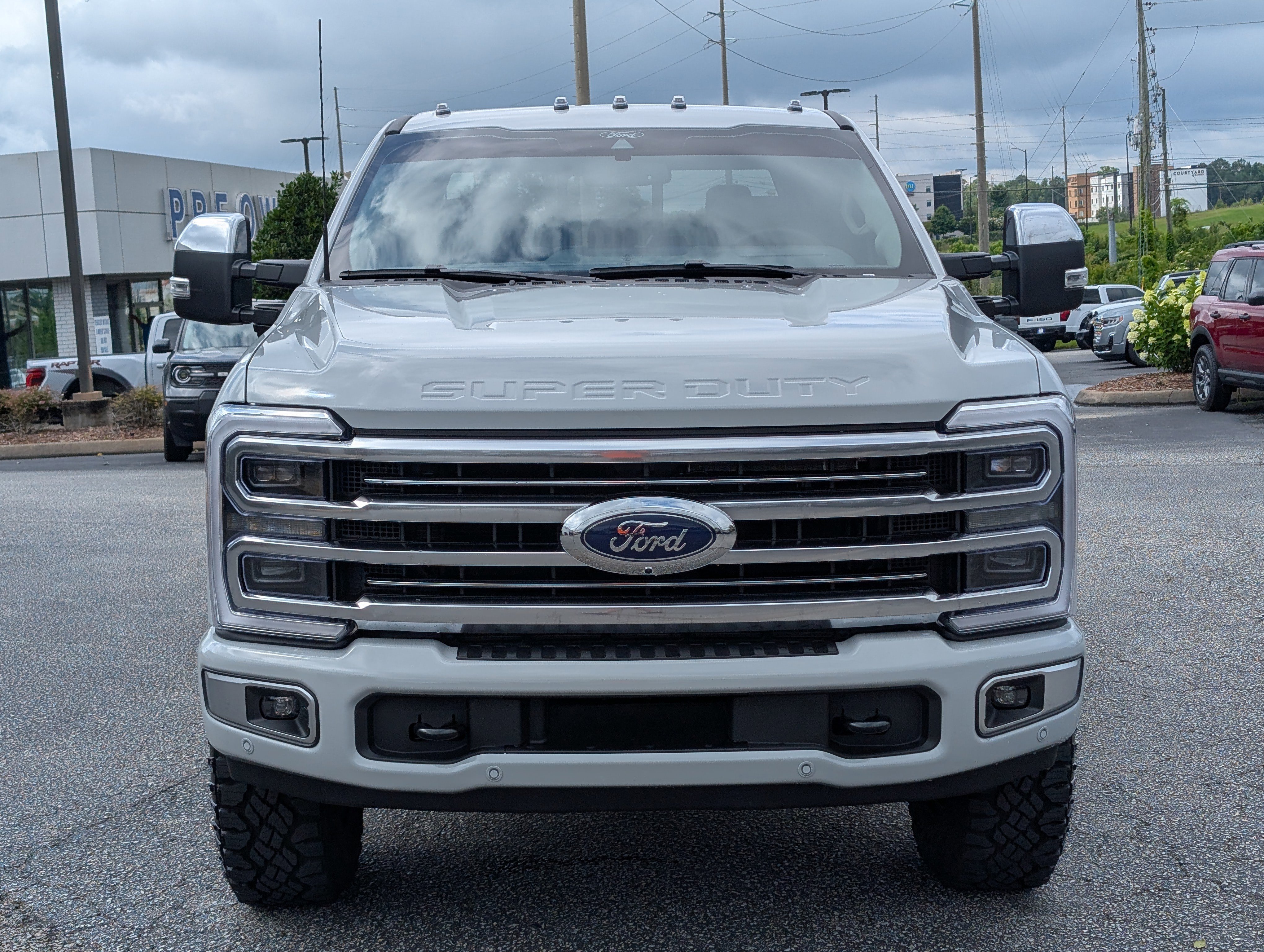 Certified 2026 Ford F250 Platinum w/ Platinum Plus Package AWD/4WD image 3