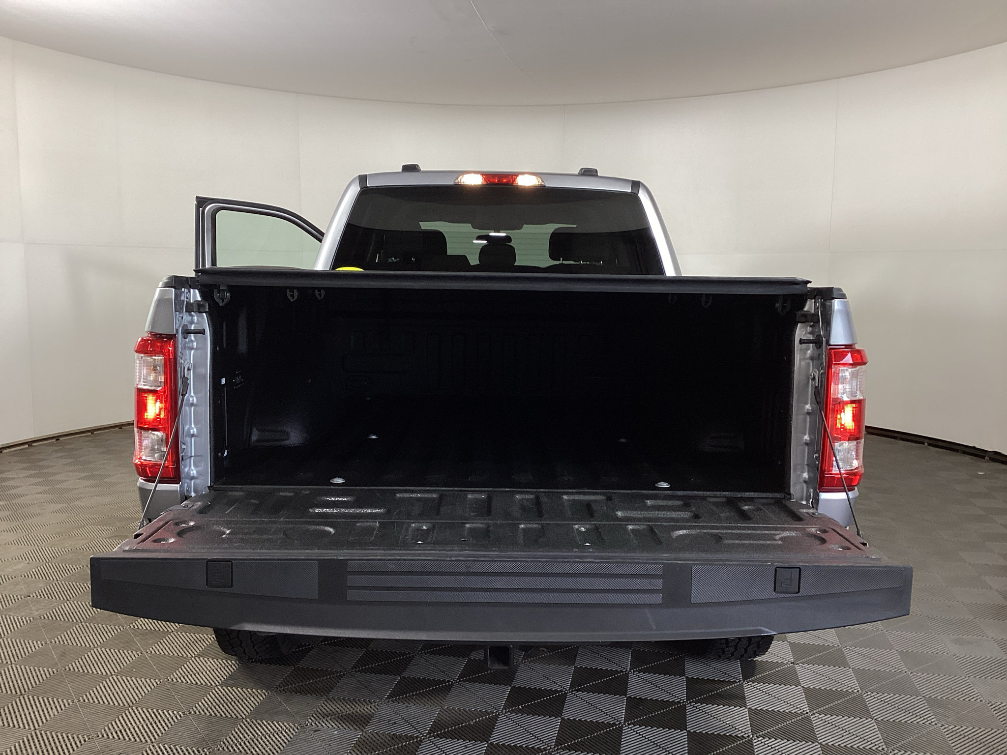 Certified 2022 Ford F150 XL w/ Trailer Tow Package AWD/4WD image 29