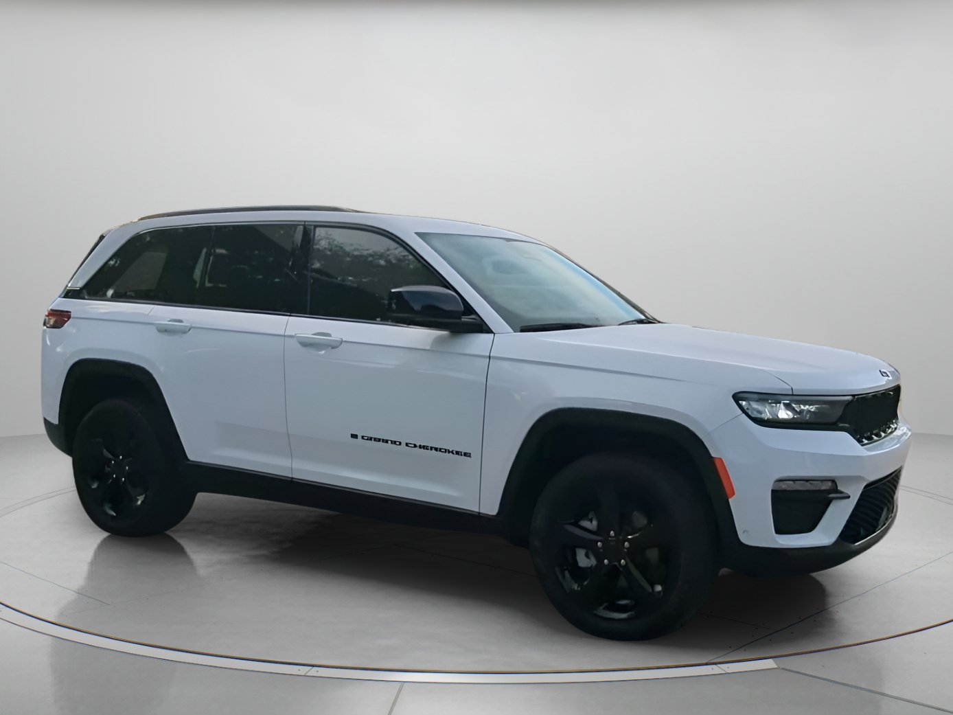 Used 2023 Jeep Grand Cherokee Limited w/ Luxury Tech Group II AWD/4WD image 35