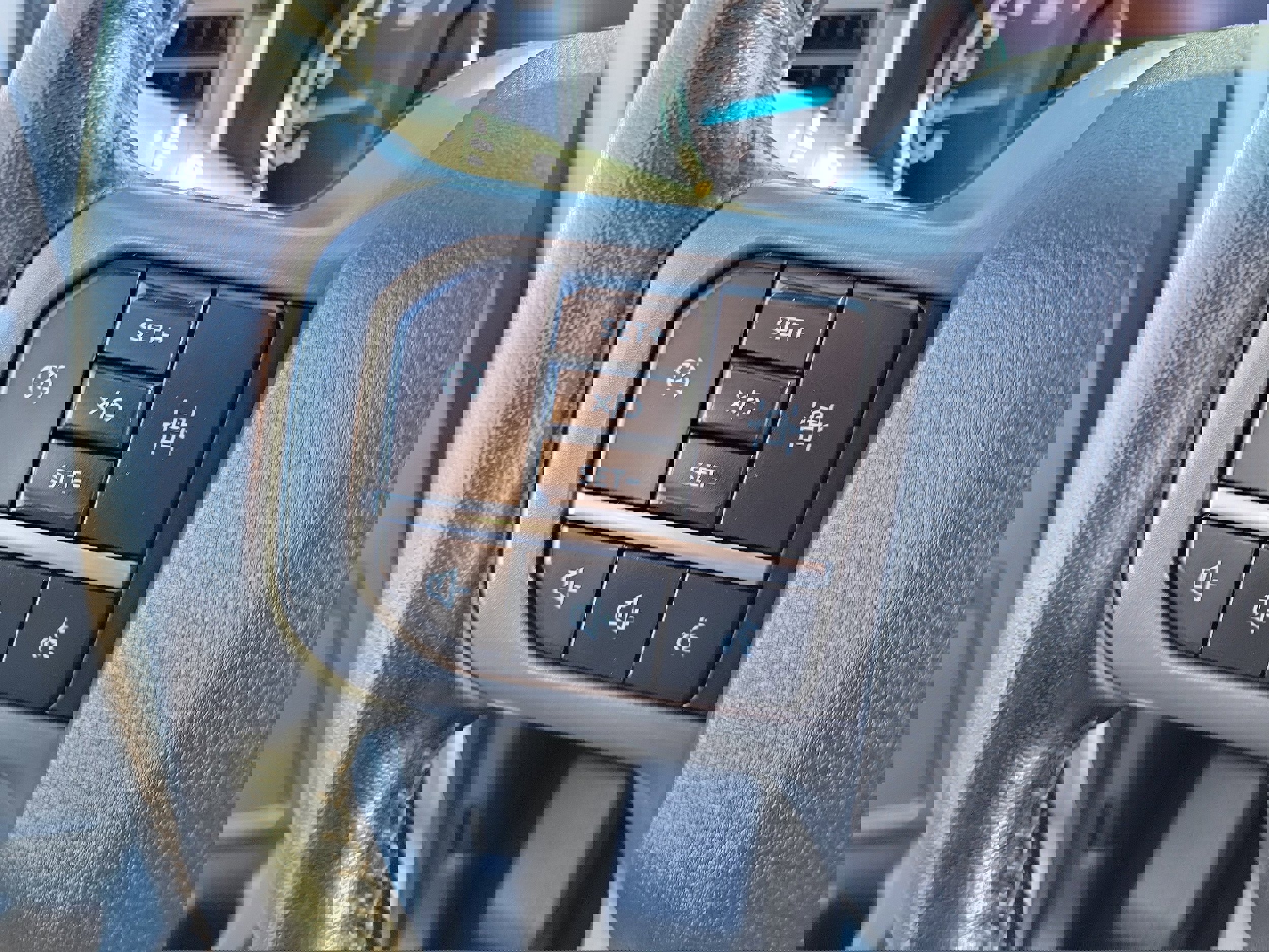 Certified 2021 Ford F150 XLT w/ Equipment Group 302A High image 26