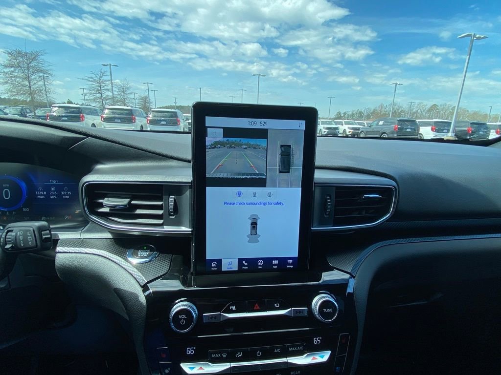 Certified 2021 Ford Explorer ST w/ Equipment Group 401A image 16