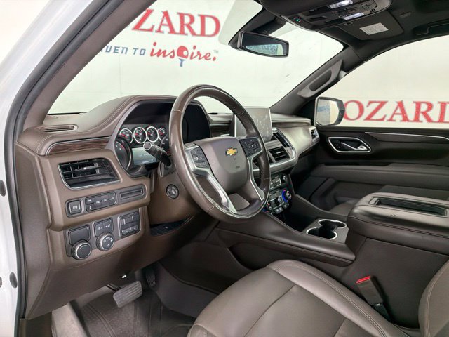 Used 2021 Chevrolet Suburban LT w/ LT Signature Package RWD image 19
