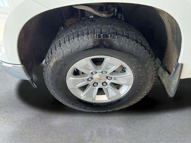Used 2025 Chevrolet Silverado 1500 LT AWD/4WD image 29