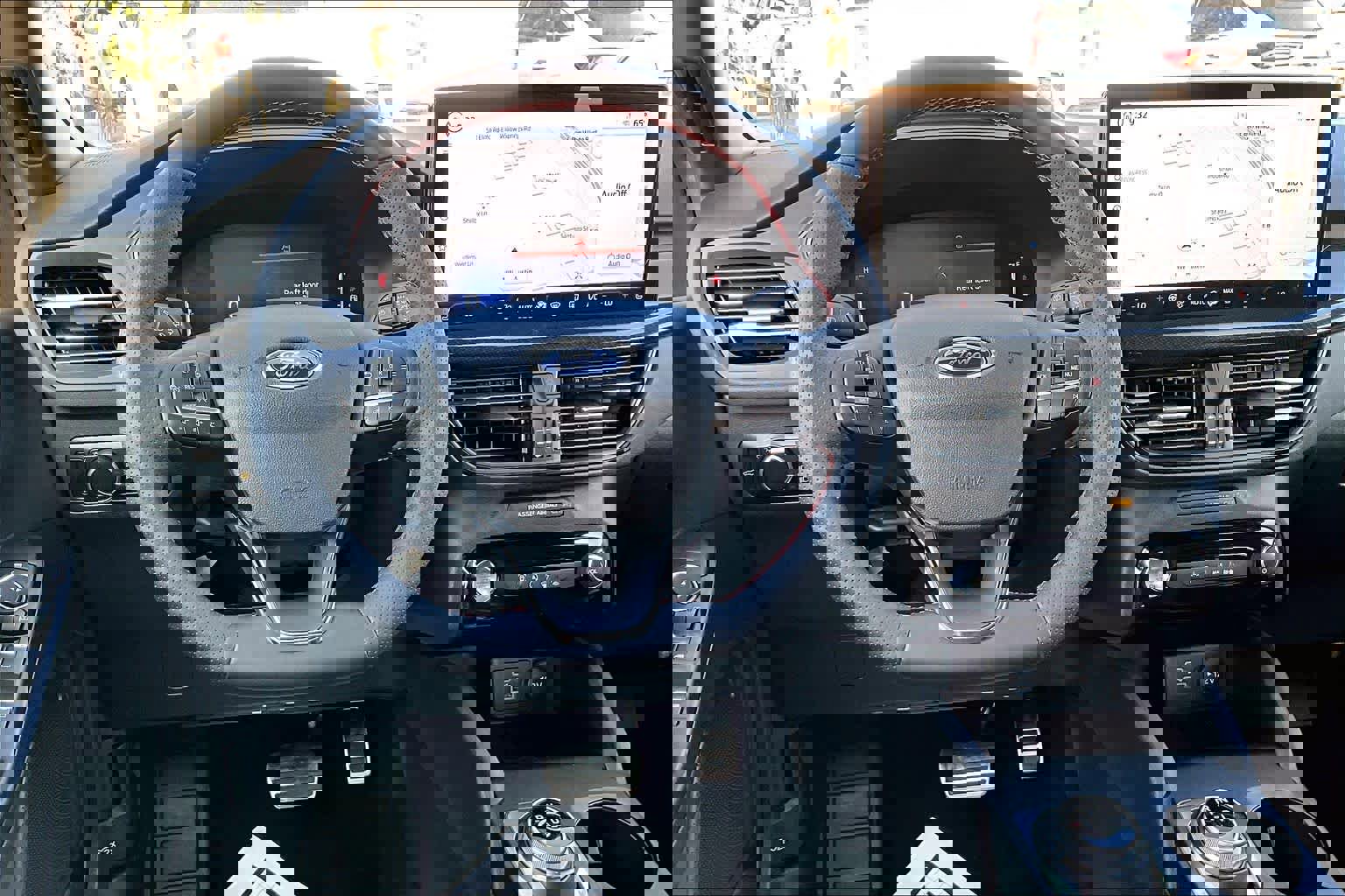 Certified 2023 Ford Escape ST-Line w/ Tech Pack #1 image 6