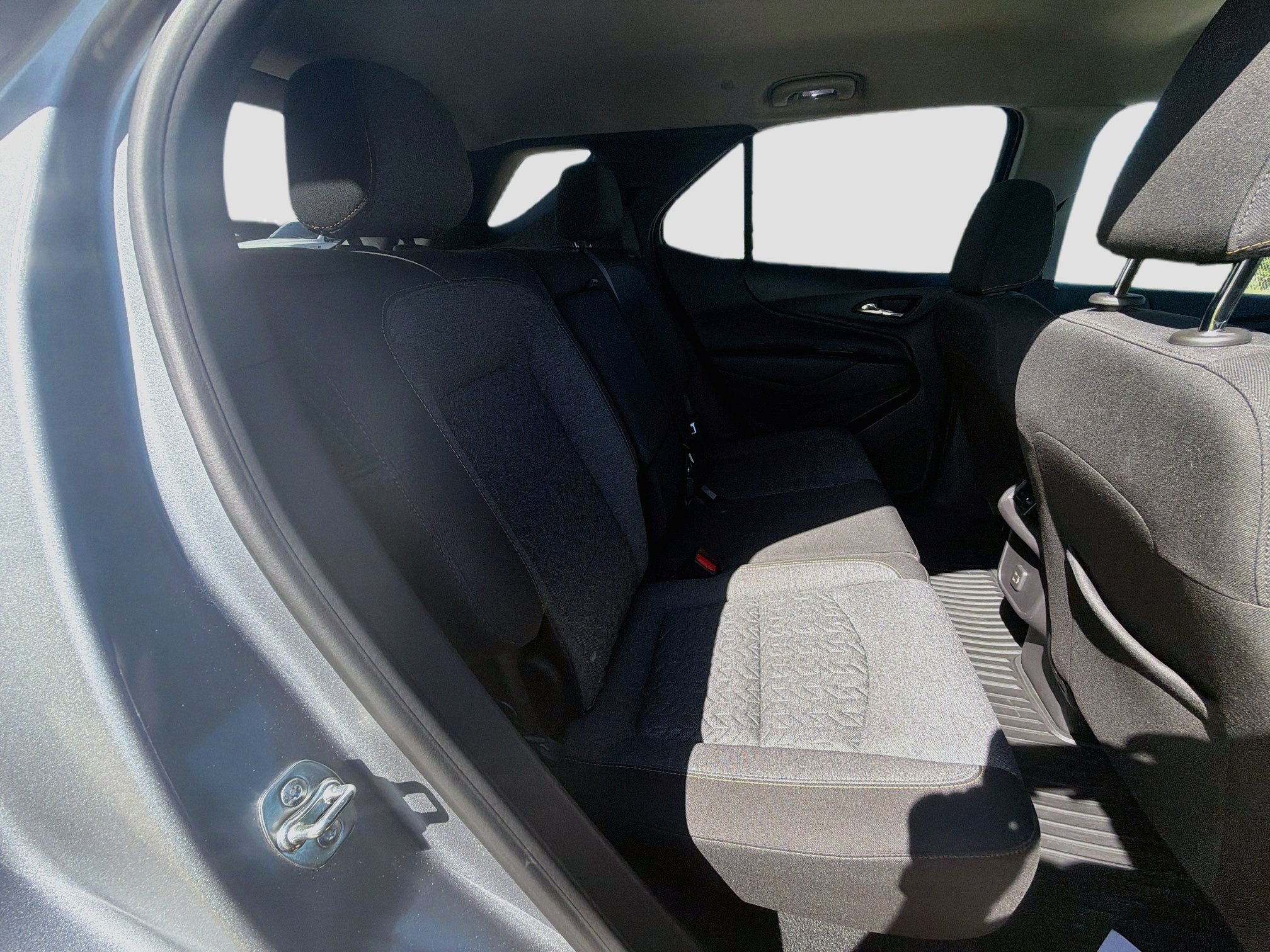 Used 2024 Chevrolet Equinox LT FWD image 28