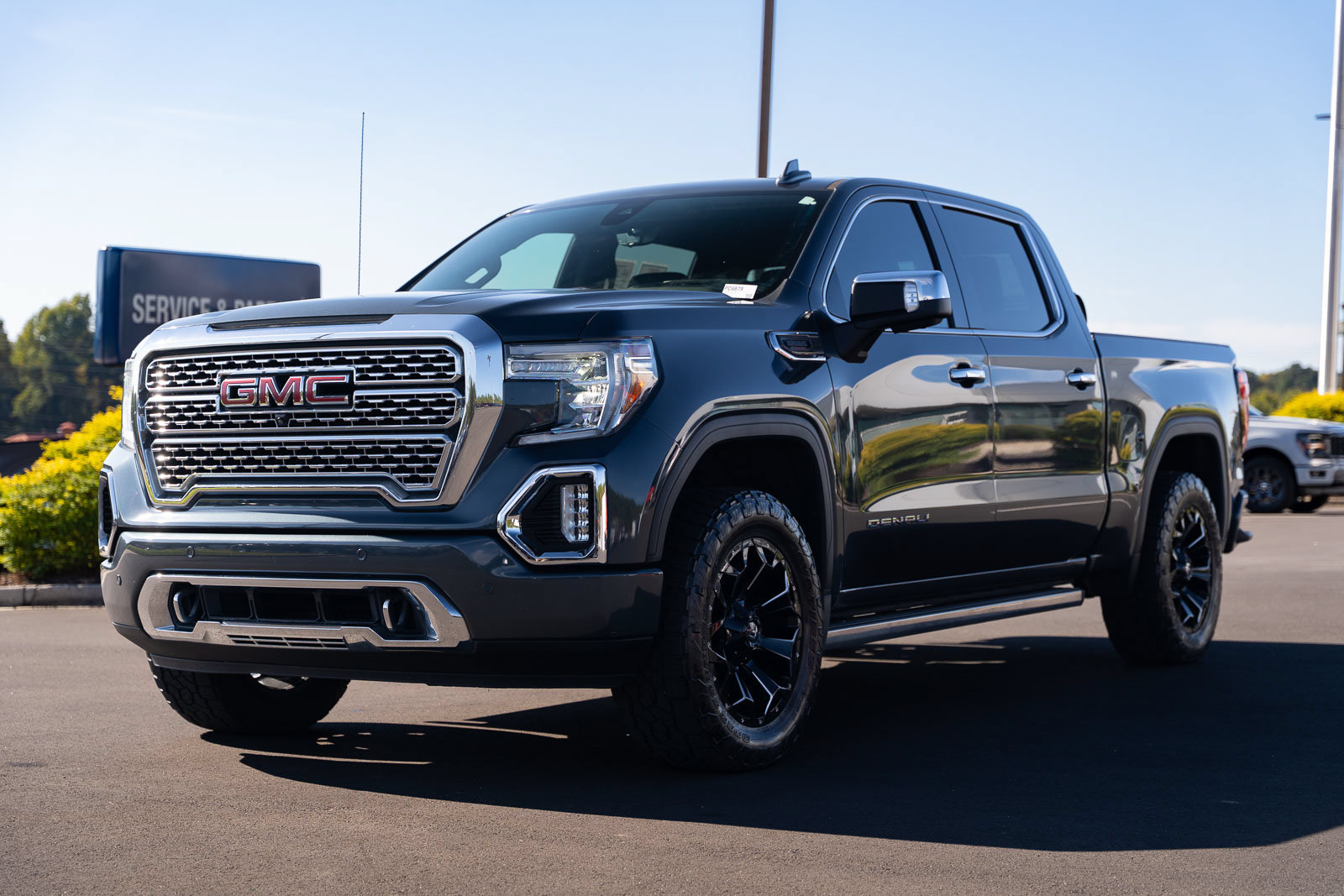 Used 2021 GMC Sierra 1500 Denali w/ Denali Ultimate Package AWD/4WD image 3