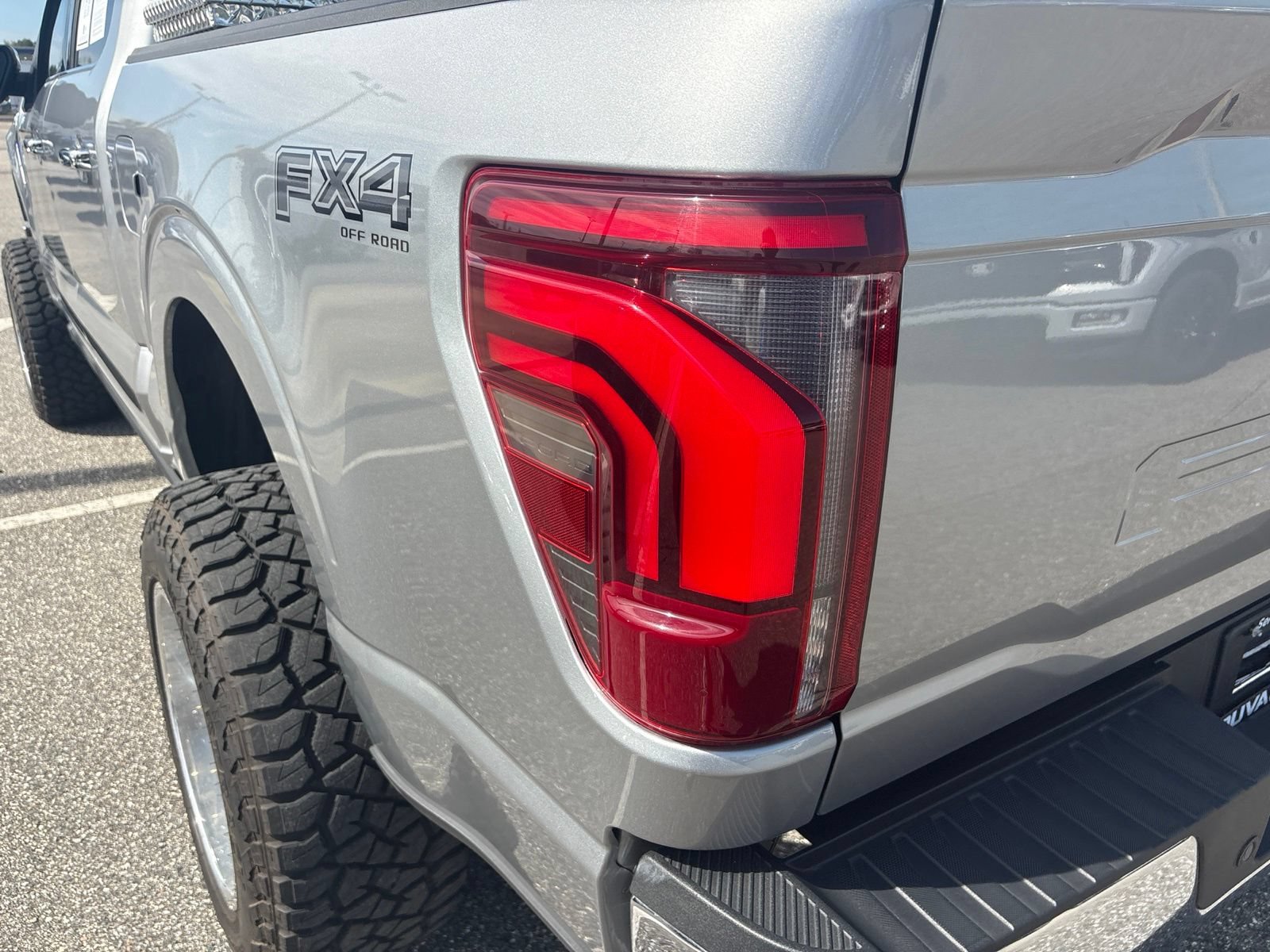 Certified 2025 Ford F150 Lariat w/ Equipment Group 501A Mid AWD/4WD image 11