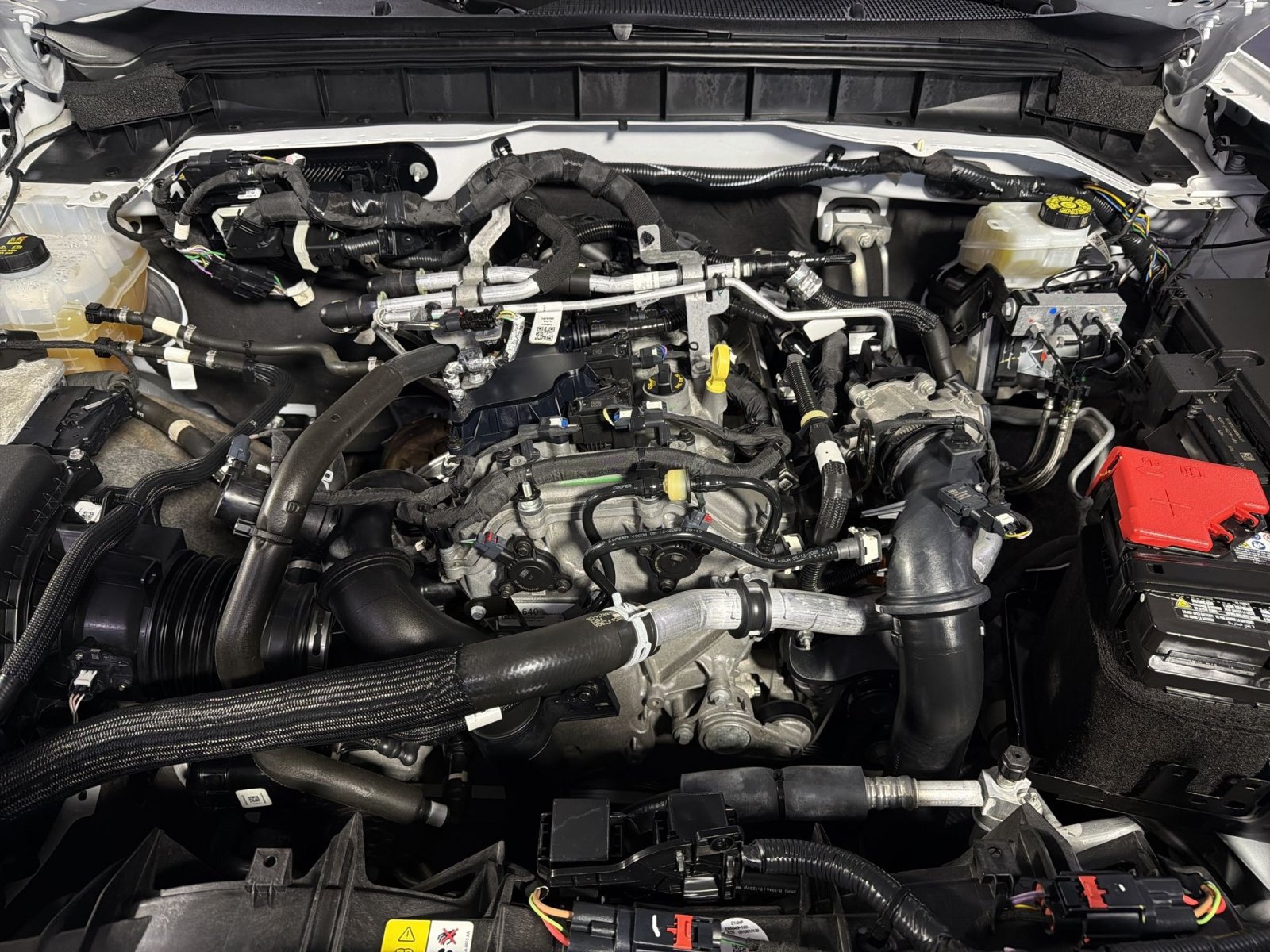 Certified 2025 Ford Bronco Outer Banks AWD/4WD image 29