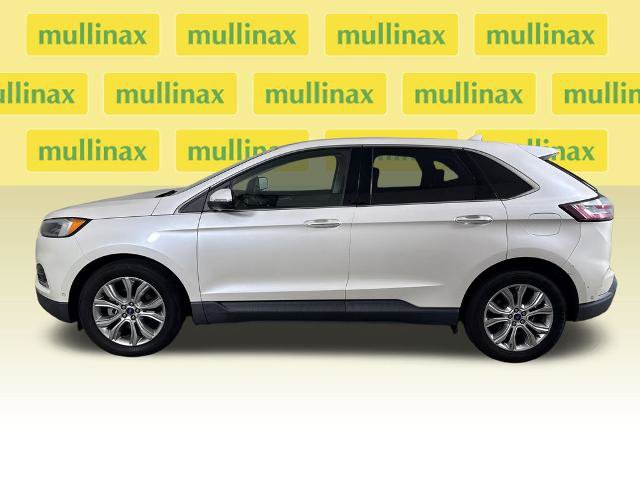 Certified 2019 Ford Edge Titanium w/ Equipment Group 301A FWD image 13