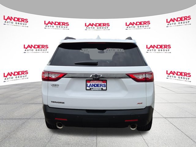 Used 2021 Chevrolet Traverse RS w/ LPO, Floor Liner Package FWD image 4