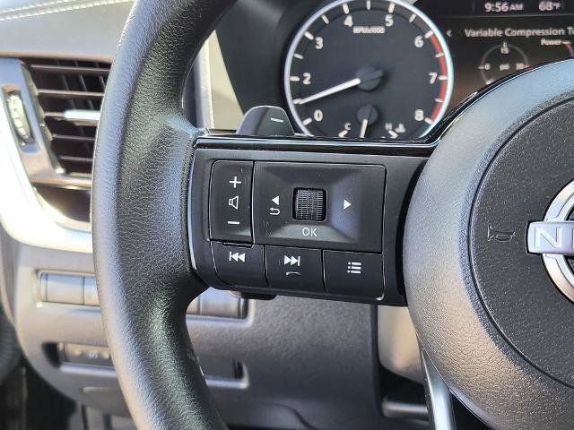 Used 2022 Nissan Rogue SV FWD image 25