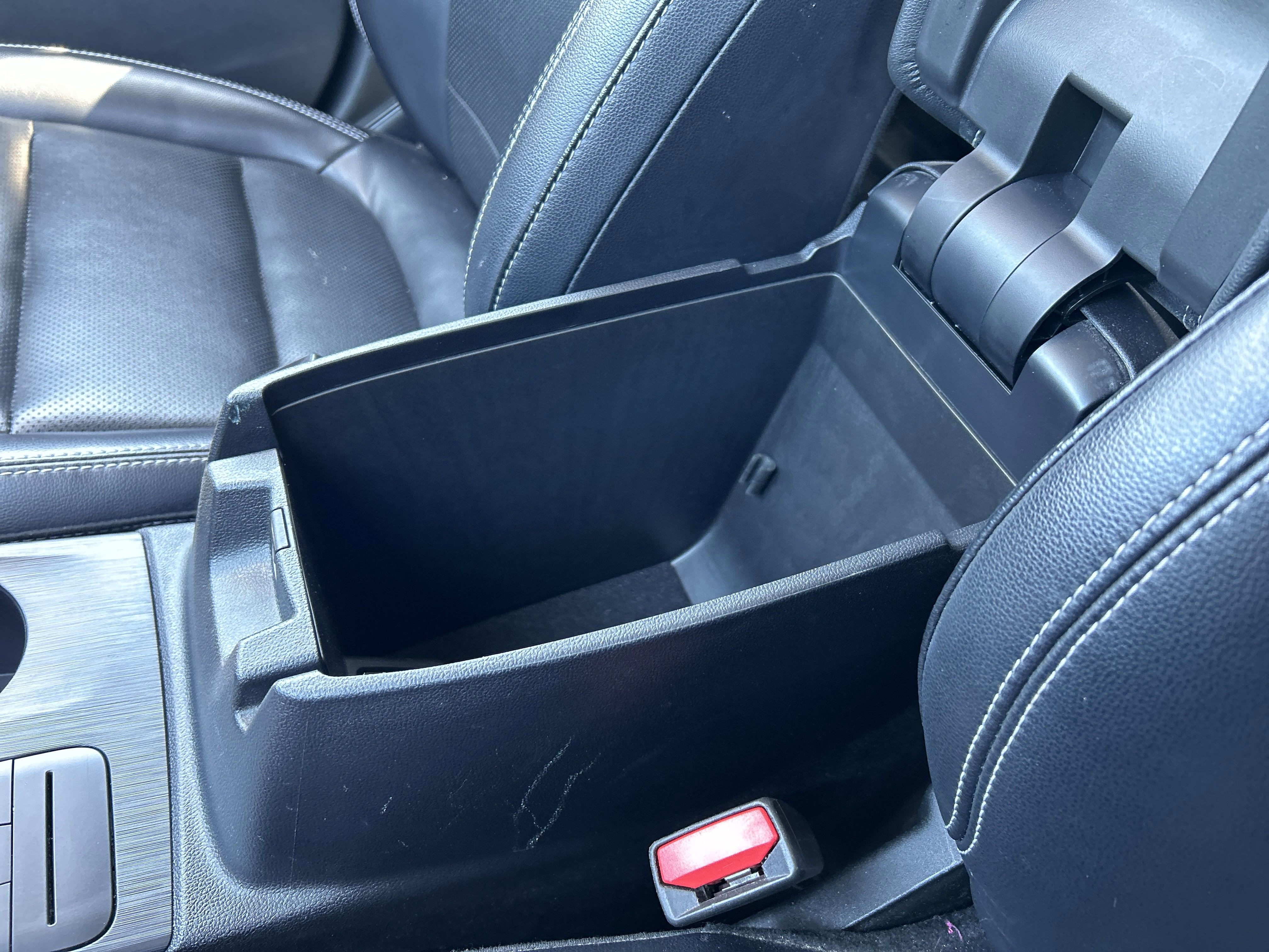 Certified 2022 Ford Escape Titanium image 29