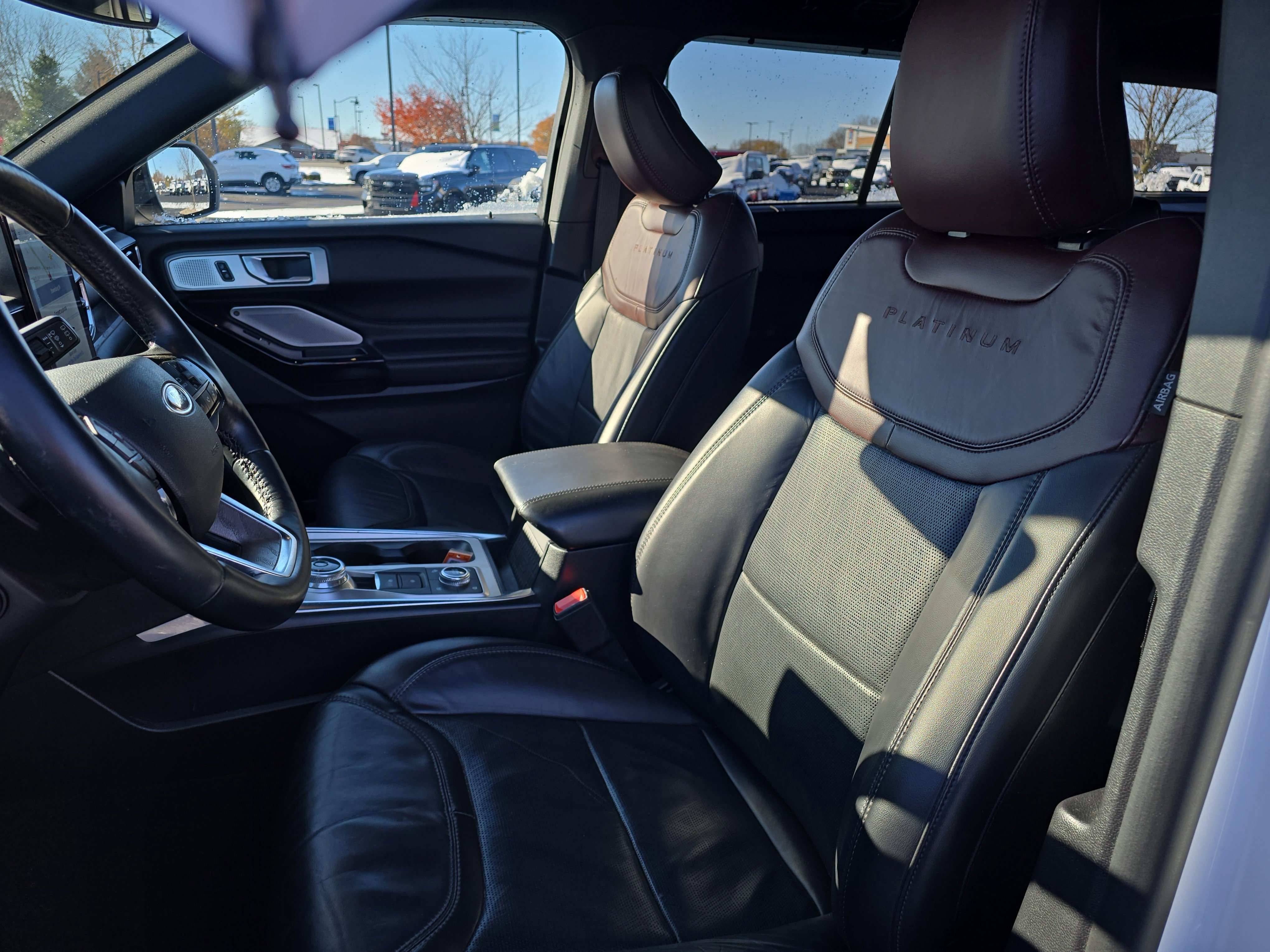 Certified 2021 Ford Explorer Platinum w/ Equipment Group 601A image 21