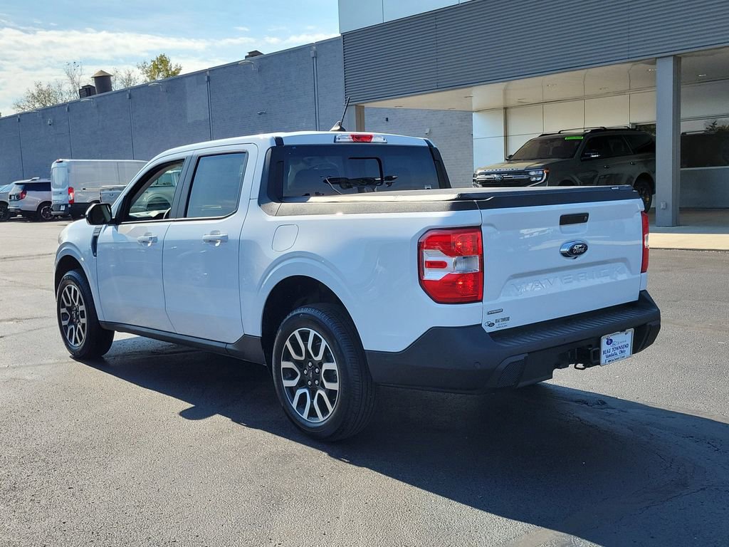 Certified 2024 Ford Maverick Lariat image 3