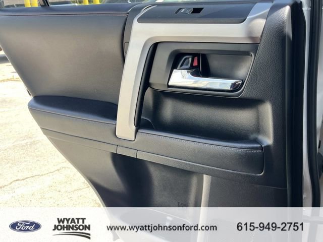 Used 2023 Toyota 4Runner Limited AWD/4WD image 19