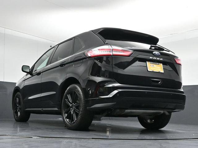 Certified 2024 Ford Edge ST-Line AWD/4WD image 38