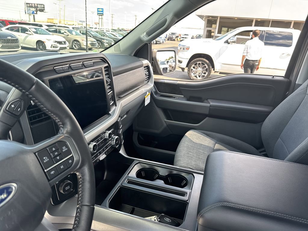 Certified 2022 Ford F150 XLT w/ Equipment Group 302A High image 22