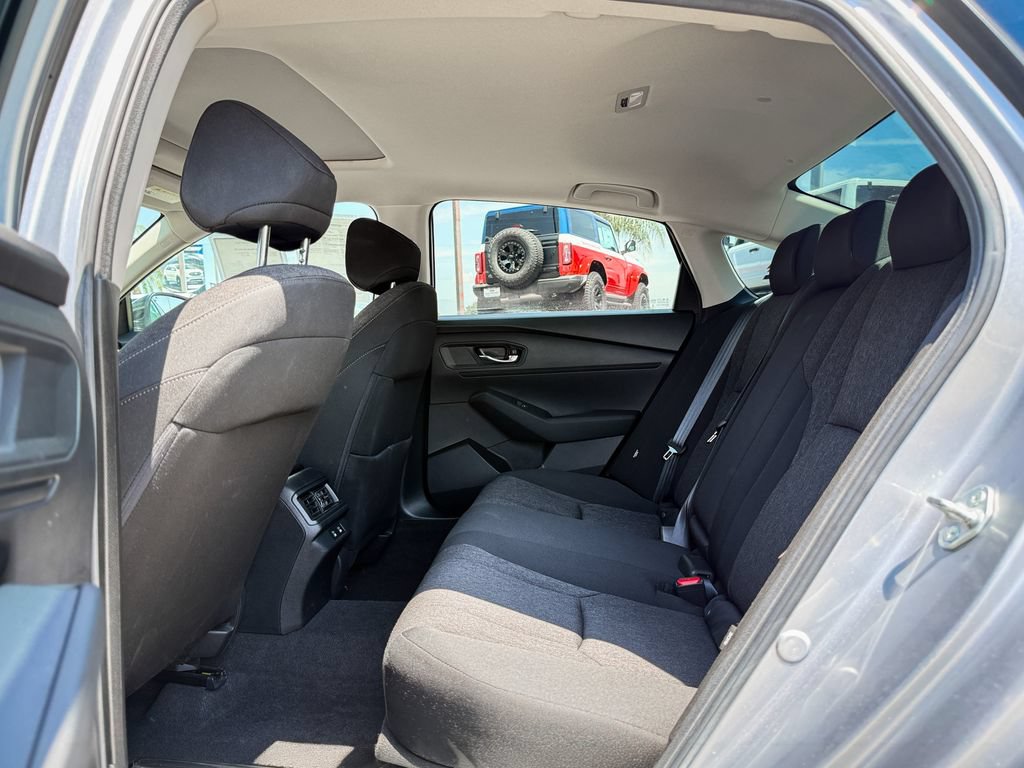 Used 2025 Honda Accord SE image 28