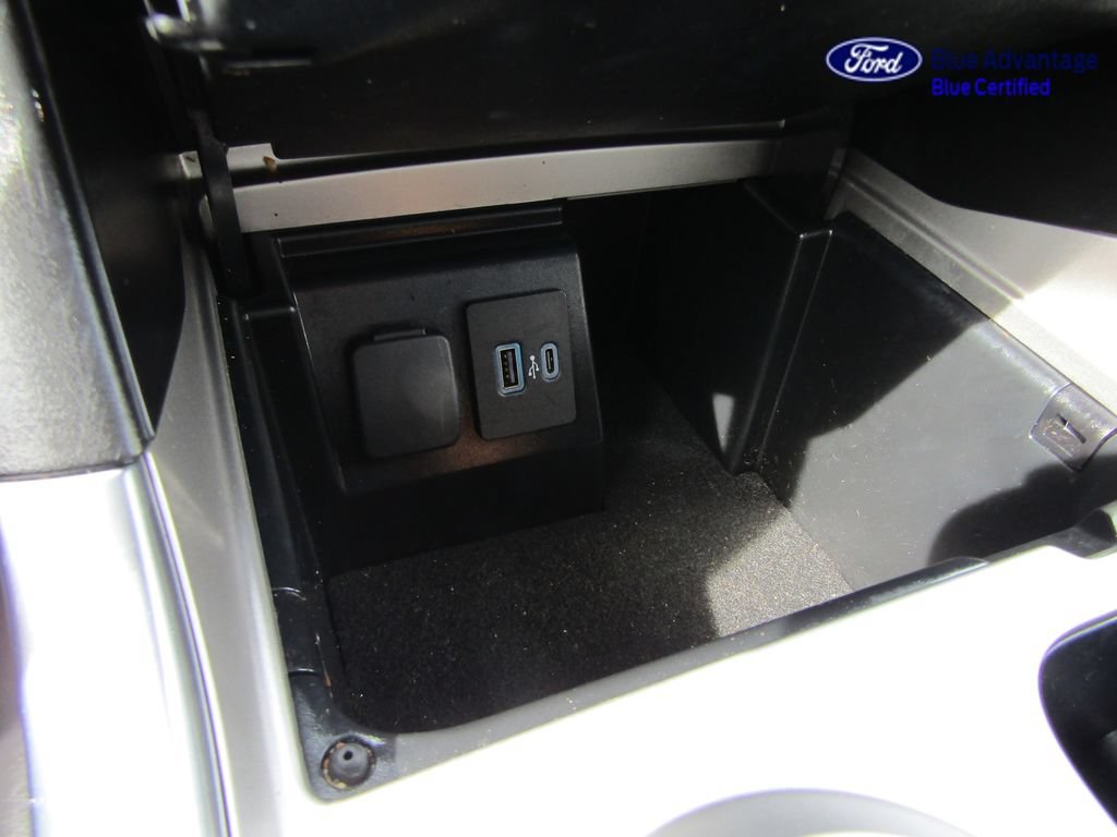Certified 2023 Ford Explorer XLT w/ Equipment Group 202A AWD/4WD image 40