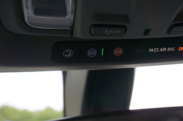 Used 2021 Chevrolet Silverado 1500 RST w/ Z71 Off-Road Package AWD/4WD image 31