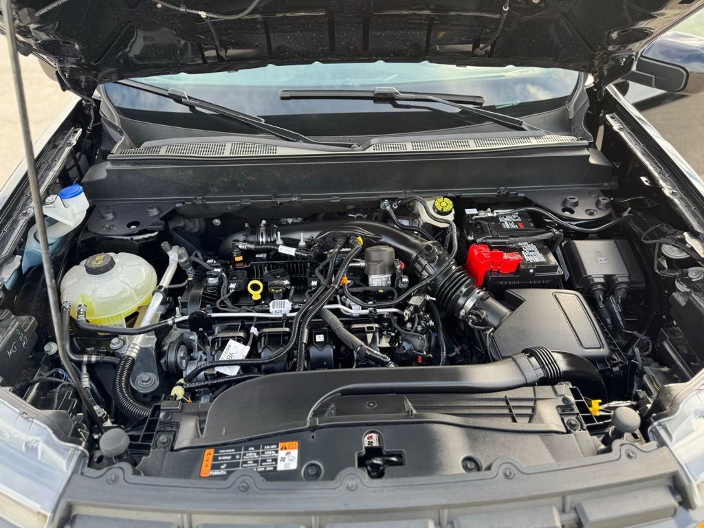 Certified 2024 Ford Maverick Tremor w/ Tremor Off-Road Package image 27